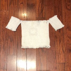 White cinched crop top NWT LF 8